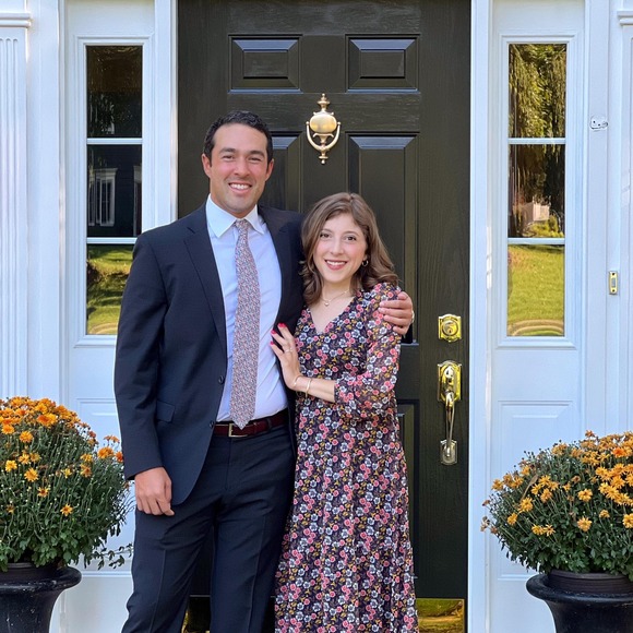 Meet your Posher, Dani - Picture 1 of 1